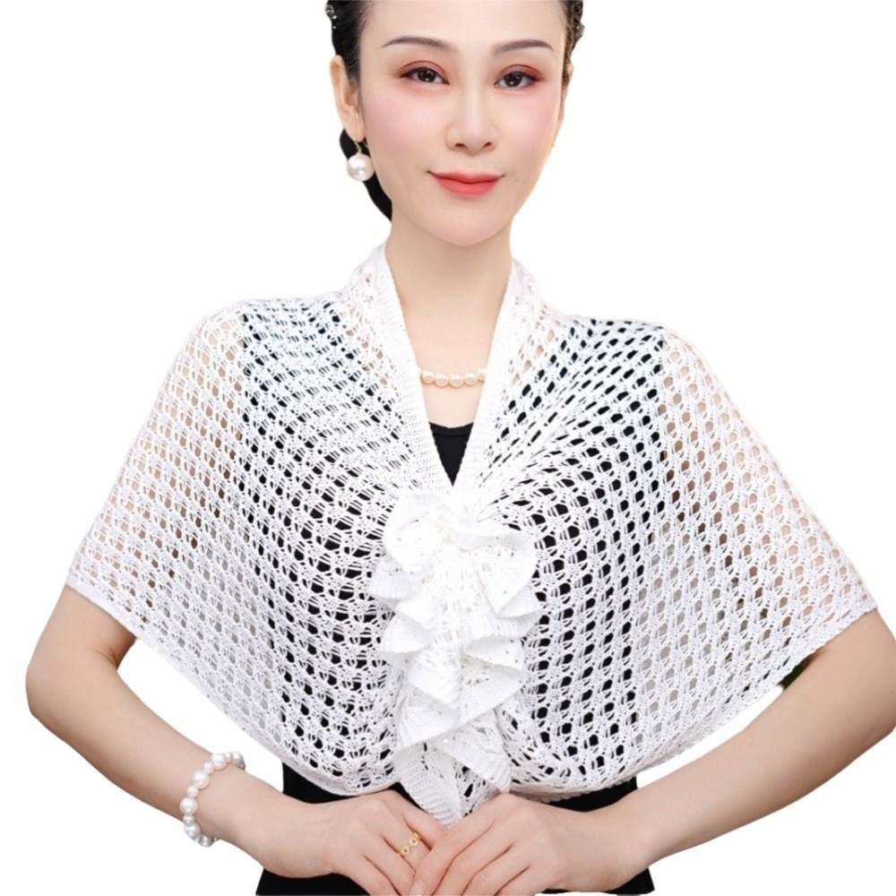 Shawl Wrap Winter - Kardigan berdesain berkilauan dengan aksen lubang-lubang,
